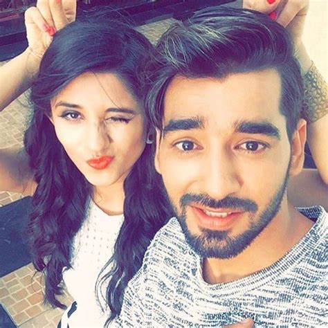 Maninder Buttar Biography Girlfriend Family Biodata .
